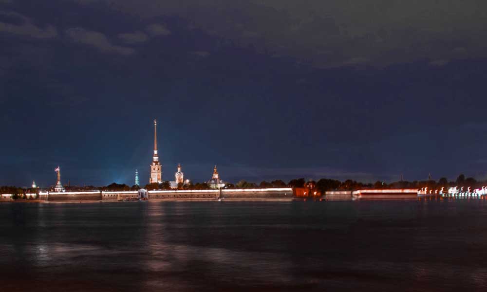 Петропавловская крепость. Ночная фотография.