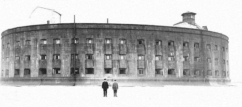 Форт "Александр I". Фотография на льду.